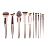 10pcs/set Champagne makeup brushes set for cosmetic foundation powder blush eyeshadow kabuki blending make up brush beauty tool